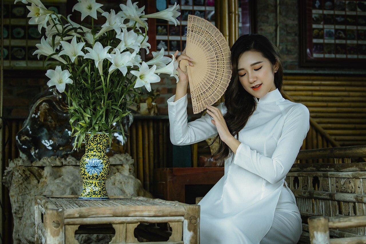 What Should We Know About Dating A Vietnamese Woman?